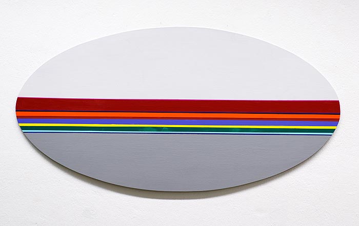 striped oval - grey to grey
